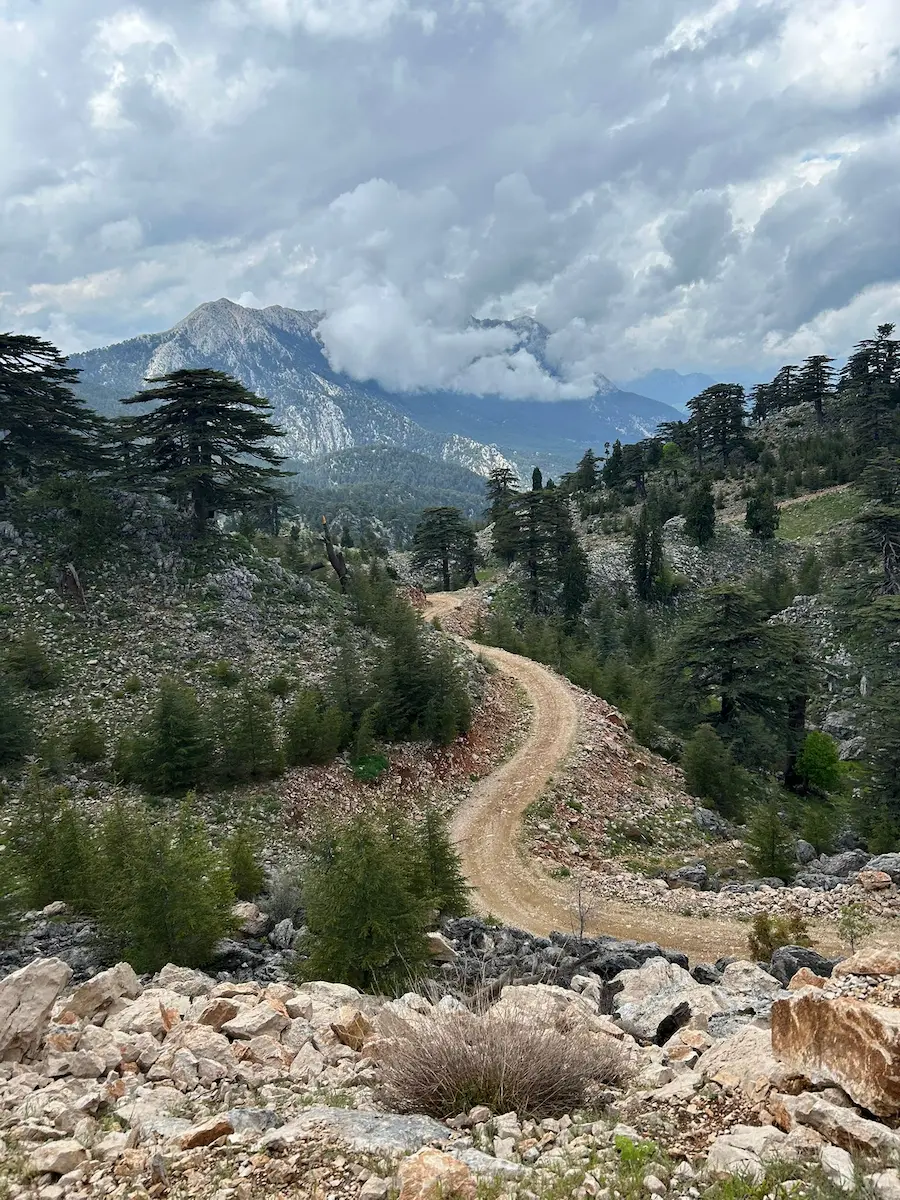 Experienced riders on a long-distance horseback tour in Cappadocia